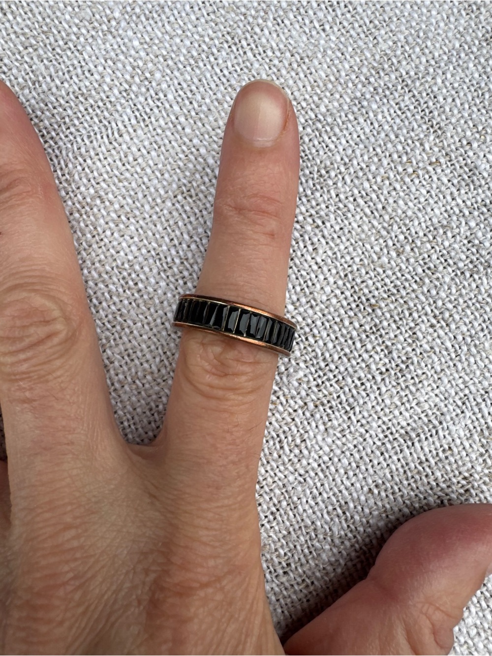 Kendra Scott Gold Ring with Black gem Inlay - Picture 7 of 7